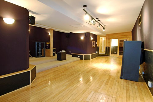 Brian Wilson home for sale - recording studio