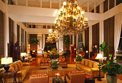 The Kahala Hotel & Resort lobby - Hawaii