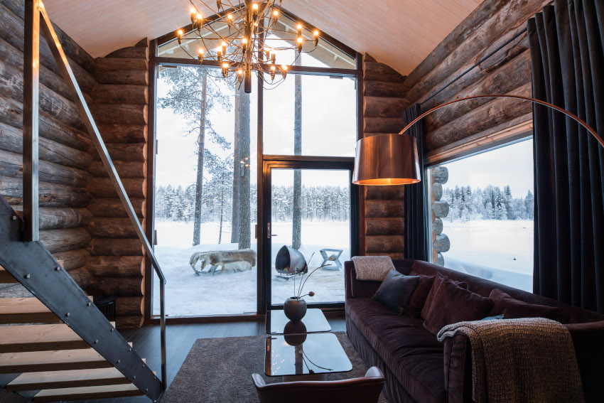 Enjoy an Aurora Arctic Cabin Glamping Experience - New Family Adventure