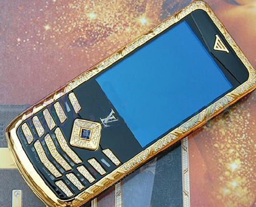 Louis Vuitton LV Gold Diamond Cell Phone