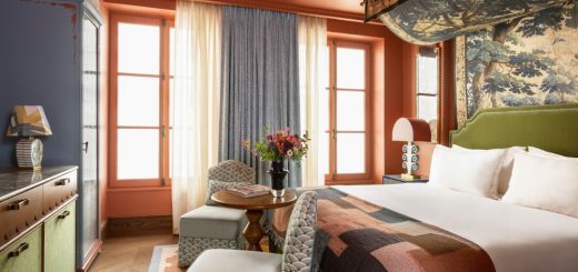 Le Grand Mazarin hotel room