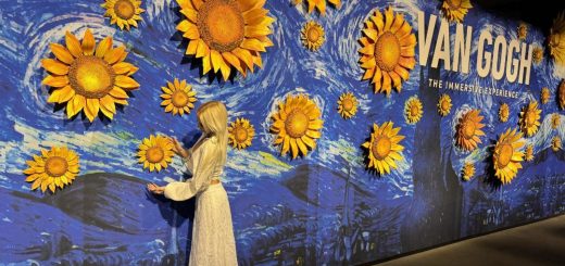 Simonna - Van Gogh: The Immersive Experience